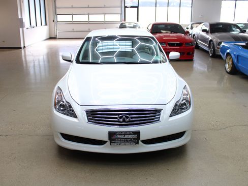 Used 2010 INFINITI G37 Sport w/ Premium Pkg image 17