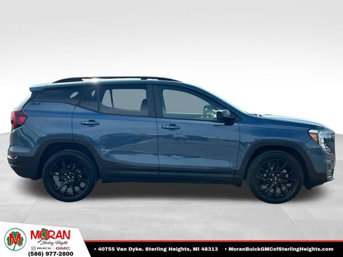 Certified 2024 GMC Terrain SLE w/ Driver Convenience Package AWD/4WD image 6