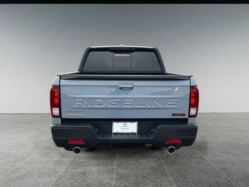 Certified 2025 Honda Ridgeline TrailSport+ image 5