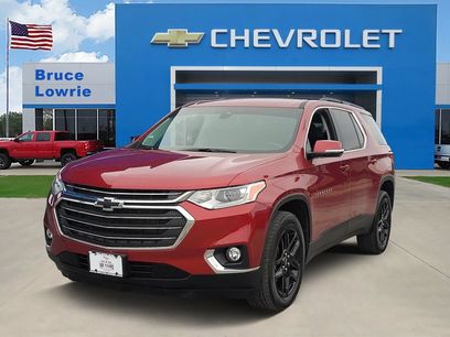 Used 2020 Chevrolet Traverse LT