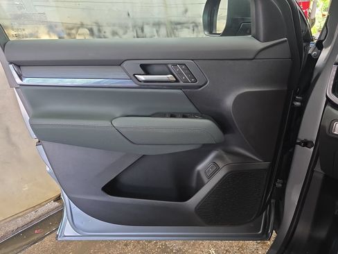 New 2026 GMC Terrain AT4 w/ Convenience Package III AWD/4WD image 29