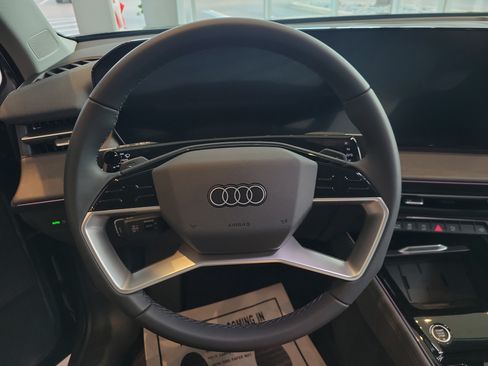 New 2026 Audi Q3 quattro 2.0T AWD/4WD image 28