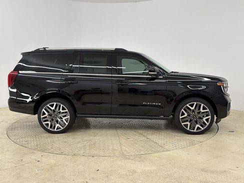 New 2026 Ford Expedition Platinum AWD/4WD image 8
