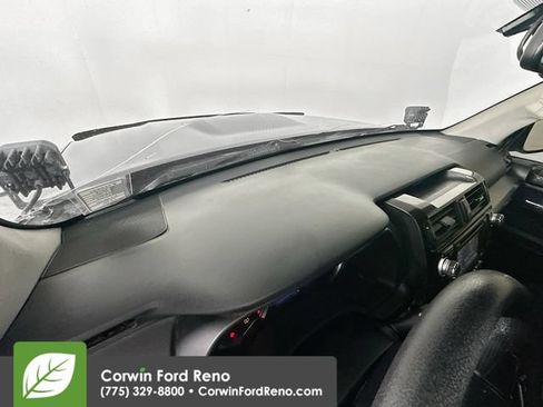 Used 2019 Toyota 4Runner TRD Pro AWD/4WD image 9