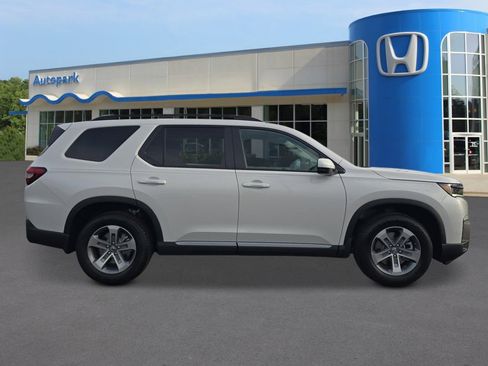 New 2026 Honda Pilot EX-L image 6