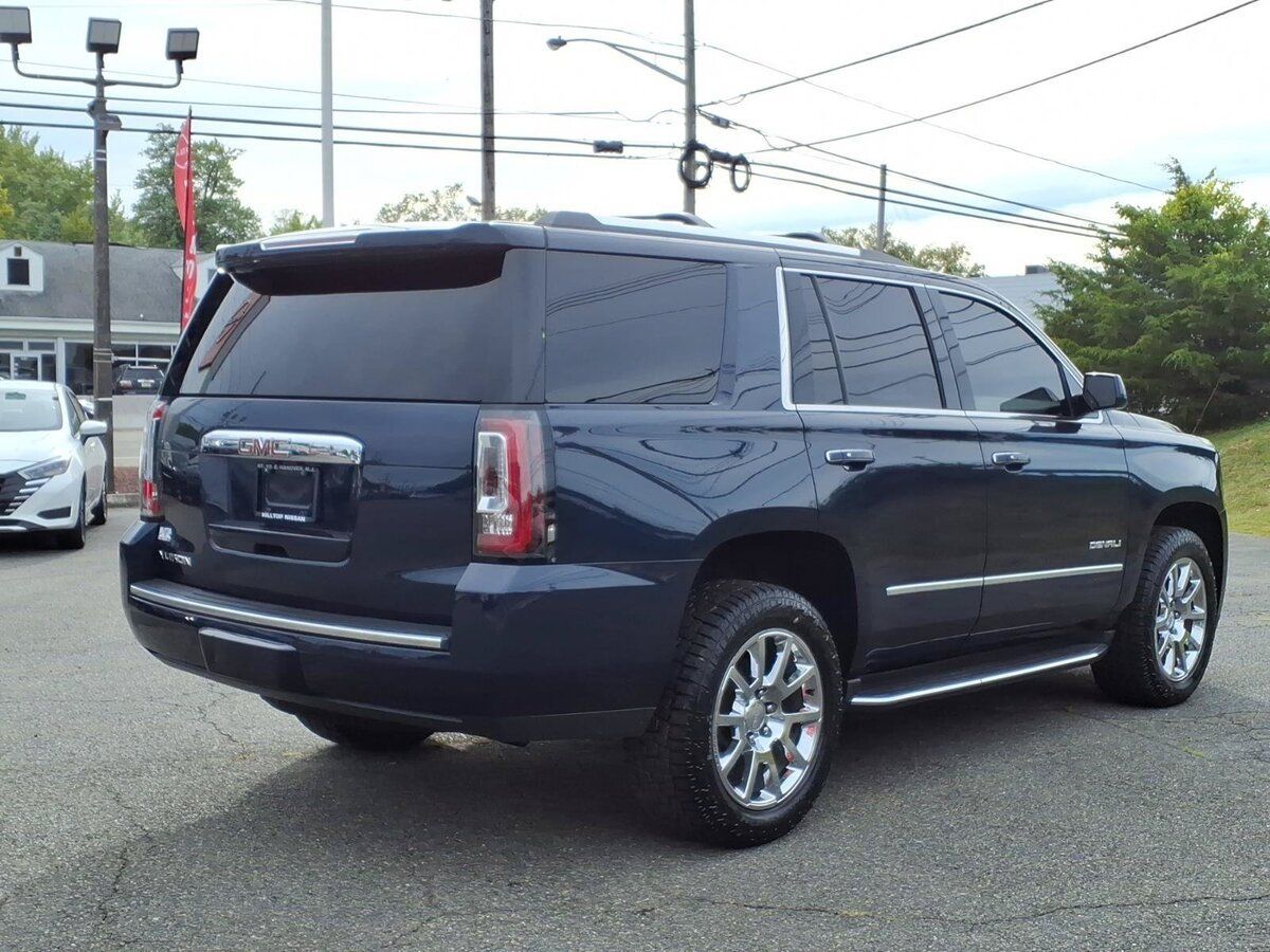 Used 2017 GMC Yukon Denali w/ Open Road Package AWD/4WD image 6