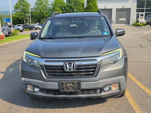 Used 2017 Honda Ridgeline RTL-T image 2