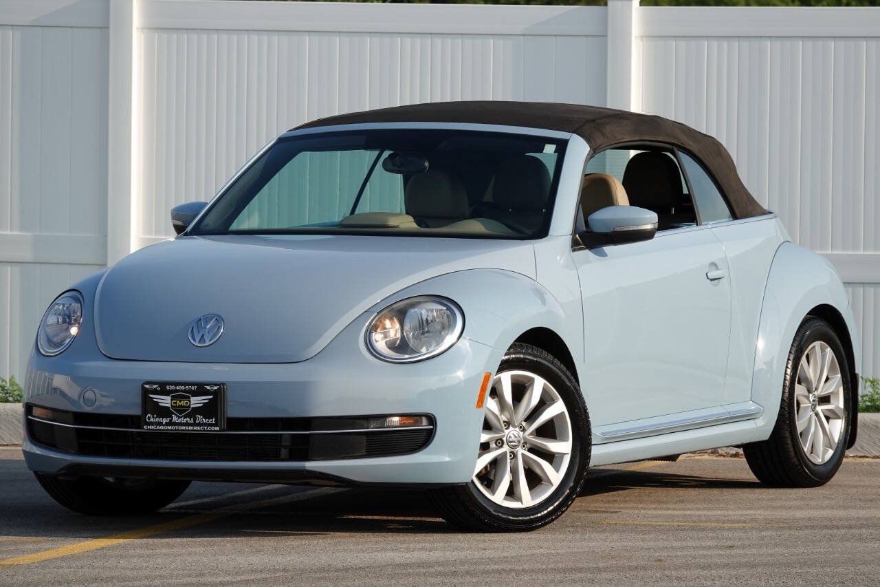 Used 2014 Volkswagen Beetle TDI FWD image 2