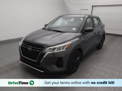 Used 2024 Nissan Kicks S FWD image 1