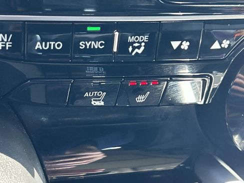 Used 2024 Acura MDX FWD w/ Technology Package image 38