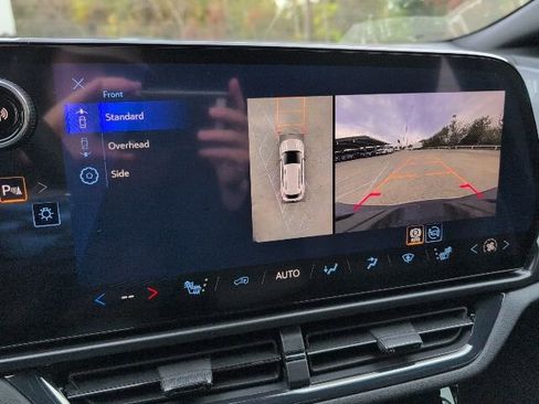 New 2026 Chevrolet Equinox EV RS image 24