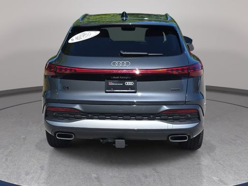 Certified 2025 Audi Q5 Premium w/ Premium Plus AWD/4WD image 7