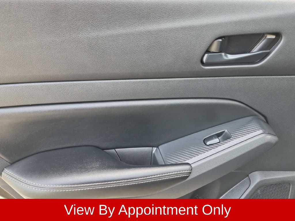Used 2025 Nissan Altima 2.5 SV FWD image 23