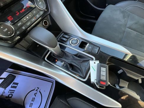 Used 2024 Mitsubishi Eclipse Cross SE image 43