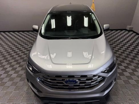 Used 2022 Ford Edge SEL w/ Convenience Package image 5