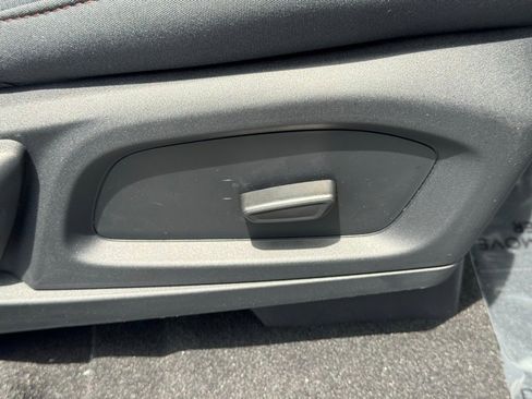 New 2025 Ford Explorer Active image 23