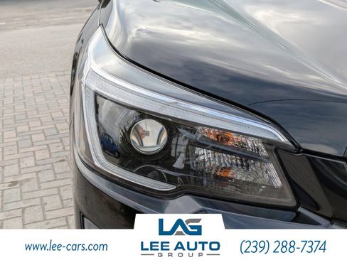 Used 2021 Subaru Forester Premium image 8