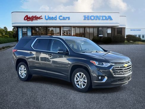 Used 2019 Chevrolet Traverse LT image 7