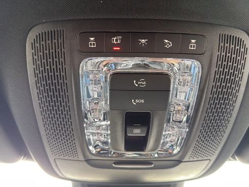 Used 2021 Mercedes-Benz GLE 350 4MATIC image 20