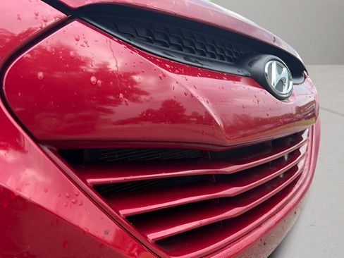 Used 2011 Hyundai Tucson GLS AWD/4WD image 29