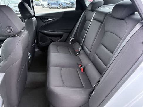 Used 2024 Chevrolet Malibu LT FWD image 20