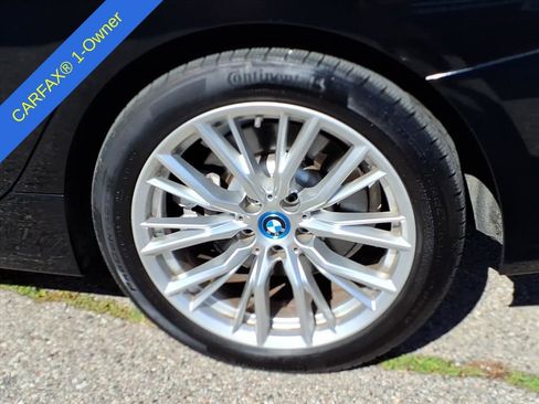 Used 2023 BMW 330e xDrive 330e xDrive image 9