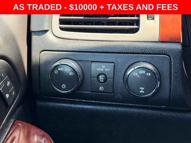 Used 2013 Chevrolet Avalanche LTZ AWD/4WD image 21