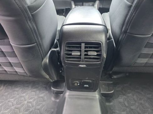 Used 2022 Ford Bronco Sport Badlands image 17