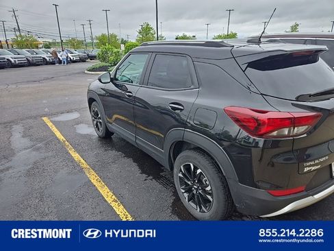 Used 2022 Chevrolet TrailBlazer LT FWD image 11