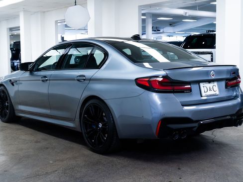 Used 2022 BMW M5 w/ Competition Package image 4