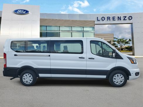 Used 2024 Ford Transit 350 XLT image 4