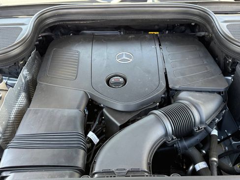 Used 2024 Mercedes-Benz GLE 350 4MATIC image 42