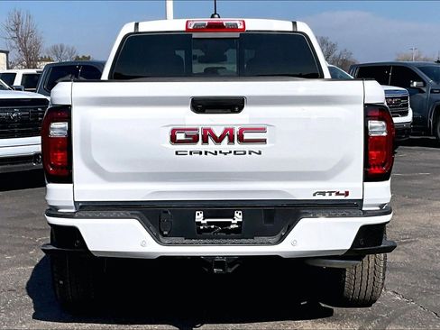 New 2026 GMC Canyon AT4 image 4