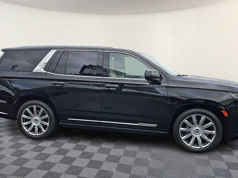 Used 2024 Cadillac Escalade Premium Luxury Platinum AWD/4WD image 9