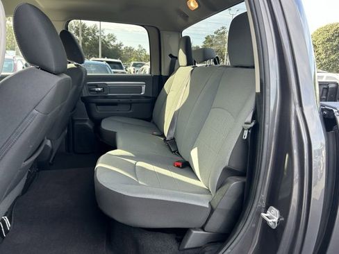 Used 2022 RAM 1500 Classic SLT image 15