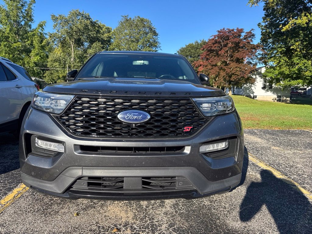 Used 2020 Ford Explorer ST w/ ST Street Pack AWD/4WD image 2