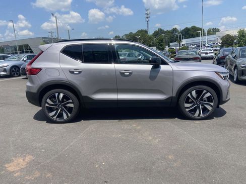 New 2026 Volvo XC40 B5 Ultra w/ Protection Package Premier image 10