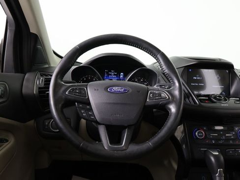 Used 2017 Ford Escape Titanium image 29