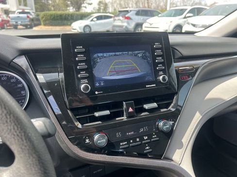 Used 2024 Toyota Camry LE image 22