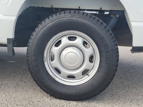 Used 2022 Ford F150 XL w/ Trailer Tow Package AWD/4WD image 8