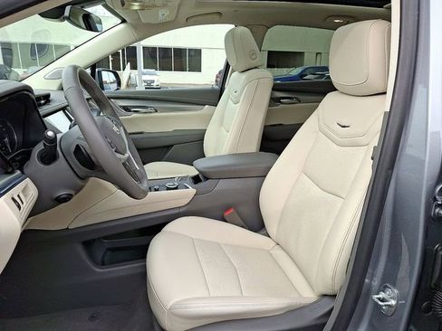 Certified 2024 Cadillac XT5 Premium Luxury image 16