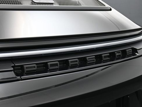 New 2026 Porsche 911 GT3 image 14