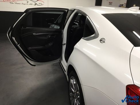 Used 2016 Chevrolet Impala LT w/ Convenience Package image 27