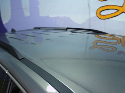 Used 2018 Chevrolet Traverse LT image 5