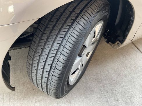 Used 2007 Toyota Camry LE FWD image 40