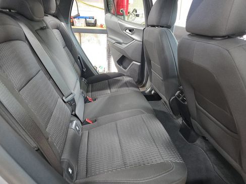 Used 2025 Chevrolet Equinox LT w/ Safety and Technology Package AWD/4WD image 11