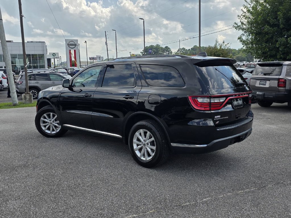 Used 2021 Dodge Durango SXT AWD/4WD image 4