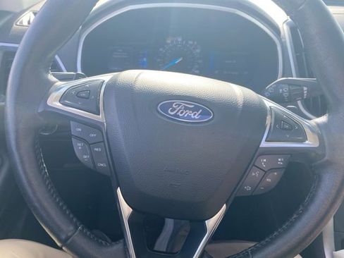 Used 2021 Ford Edge SEL w/ Convenience Package image 13