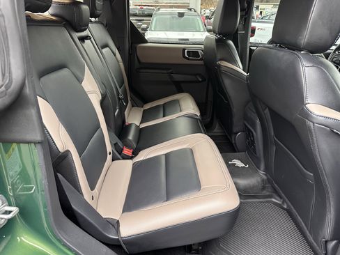 Used 2024 Ford Bronco Wildtrak AWD/4WD image 16
