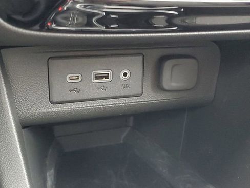 Certified 2023 Buick Encore GX Select w/ Sport Touring Package FWD image 29